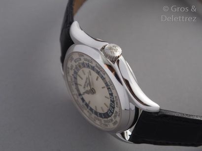 null PATEK PHILIPPE - World Time ref : 5110G 001 vers 2003 Montre bracelet avec boîtier...