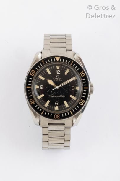 null OMEGA - Seamaster 300. ref : ST 165.024. Vers 1966 Bracelet-montre de plongé,...