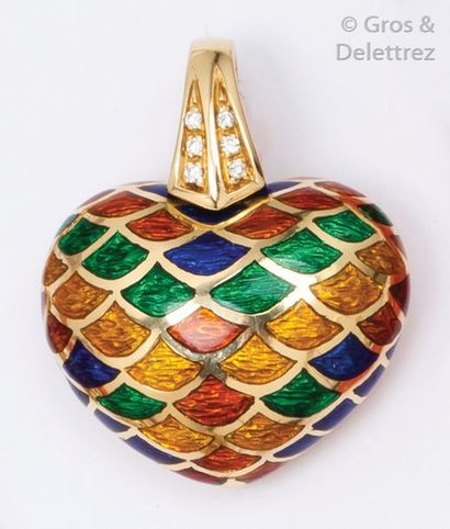 null Pendentif «?Cœur?» en or jaune émaillé polychrome. La bélière ornée de diamants...