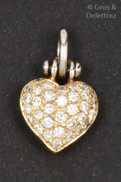 Pendentif «?Cœur?» en or jaune pavé de diamants...
