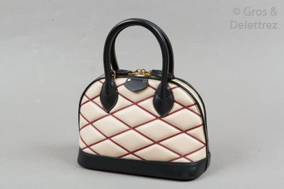 Louis VUITTON par Nicolas Ghesquières Collection Prêt-à-porter Automne/Hiver 2014-2015...