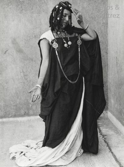 null Jean Besancenot (1902-1992) Maroc, 1934-1947. Danse de la Guedra. A Goulimine....