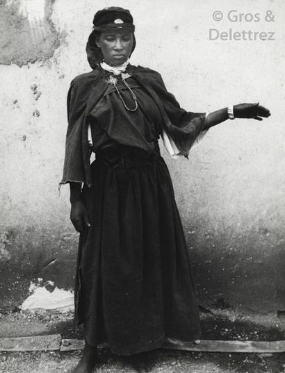 null Jean Besancenot (1902-1992) Maroc, 1934-1947. Femme du pays des Aït Ouaouzgint....