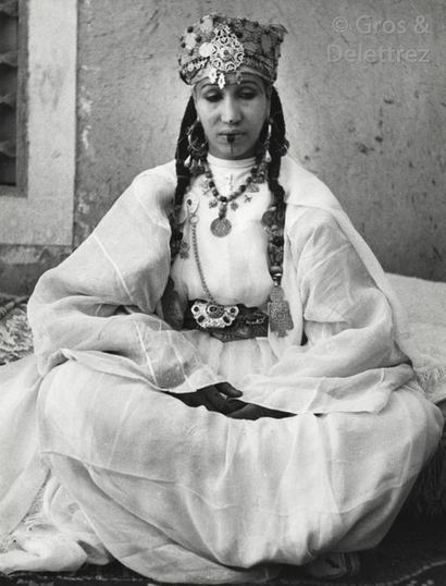 null Jean Besancenot (1902-1992) Maroc, 1934-1947. Gros plan sur une femme de grand...