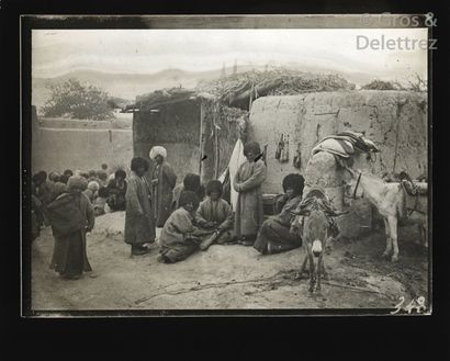 null Photographe de la mission Voyage d’Henry d’Allemagne au Turkestan, 1898-1899....