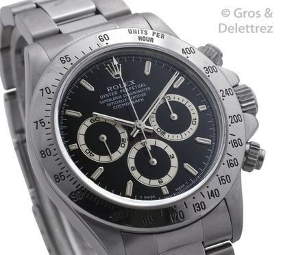 ROLEX DAYTONA ref 16520 n°U32XXXX vers 1998 Beau chronographe bracelet en acier....