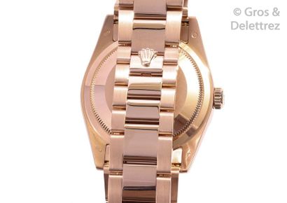 ROLEX Oyster Perpetual Day-Date - ref. 118205F vers 2015 Montre bracelet en or rose...