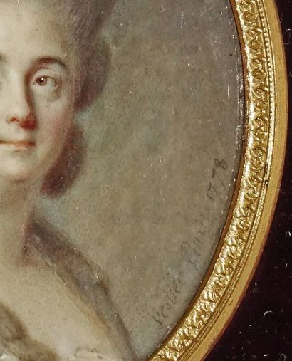 Antoine VESTIER (1740-1824) Portrait de Madame Vestier.	

Miniature ovale à la gouache,...