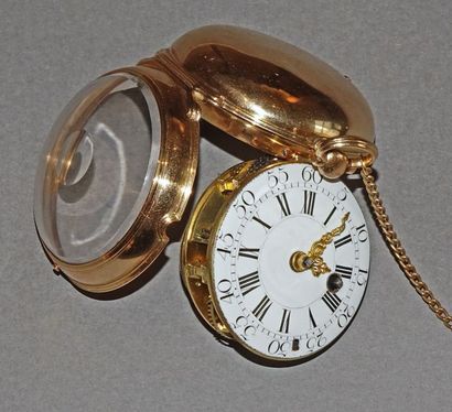 ANGOILLE à PARIS Montre de poche en or uni, le cadran émaillé à chiffres romains...