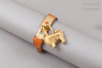 null HERMES Paris made in France année 1997

*Bracelet "Kelly" en cuir autruche gold...