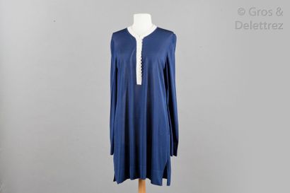 null HERMES Paris Made in Italy

*Blouse en jersey de soie marine gansée ivoire,...