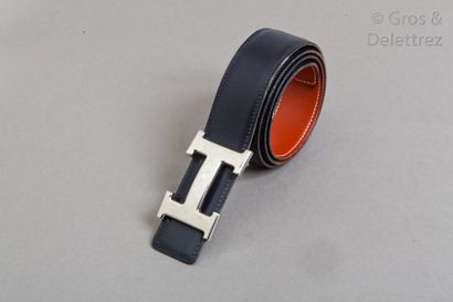 null HERMES Paris made in France

*Ceinture réversible 32mm en box bicolore noir,...