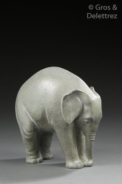 Florence Jacquesson (XXe) «?Elephanteau?».	

Sculpture en bronze à patine grise.	

Signée...