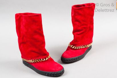 CASADEI Collection Automne/Hiver 2015-2016 Paire de chaps boots en veau velours rouge,...
