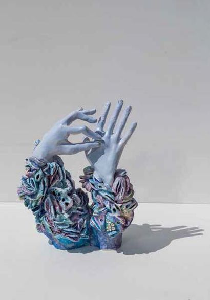 Pauline BRAMI Nympheas
Sculpture en céramique
Dimensions en cm: 39 x 22 x 33