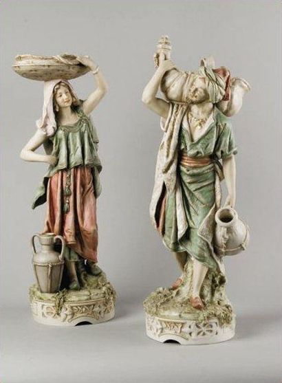 Royal Dux Bohemia Porteur et porteuse d'eau au panier Paire de sculptures en céramique...