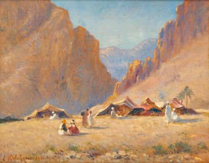 Eugène DELAHOGUE (1867-1934) Campement sur les hauts-plateaux Huile sur carton marouflé...