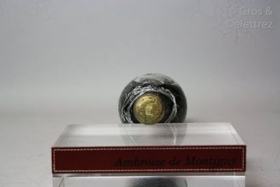 null 1 bouteille CHÂTEAU D'YQUEM - 1er Grand cru supérieur Sauternes 1936 Etiqueté...