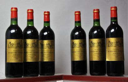 null 6 bouteilles CHÂTEAU DURFORT VIVENS - 2é GCC Margaux 1983 

Trois légèrement...