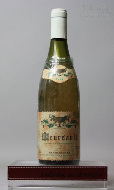 null 1 bouteille MEURSAULT - J.F. COCHE DURY 1996 Etiquette tachée, découpée. Niveau...