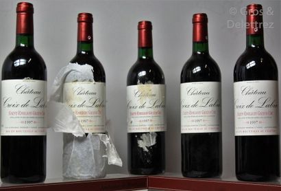 null 6 bouteilles CHÂTEAU CROIX DE LABRIE - St. Emilion Grand cru 1997 Caisse bois...