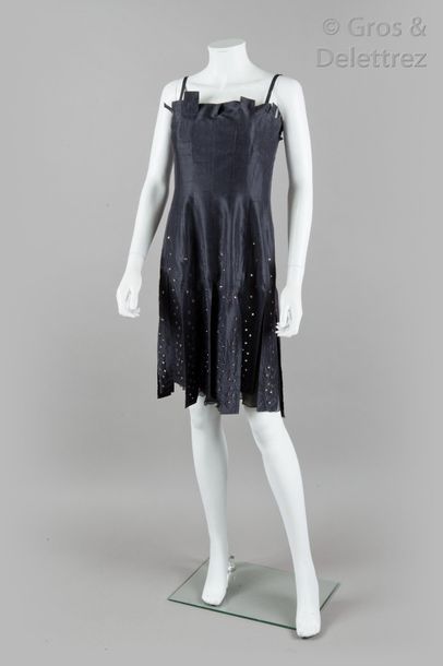 null Thierry MUGLER Couture

Robe à fines bretelles en shantung de soie noir, partiellement...