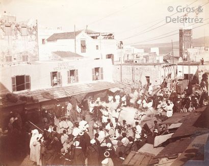 null A. Cavilla - Léon Davin

Maroc, c. 1880-1890.

Tanger. Souks. Ânes. Marchés....