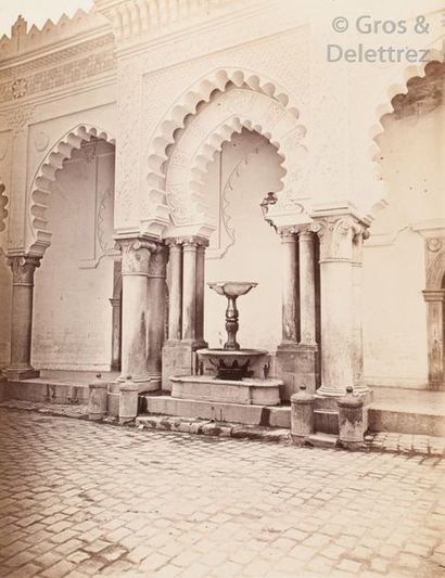 null Alfred Magny

Algérie, c. 1860.

Alger, jardin Marengo. Intérieur de l’Archevêché....