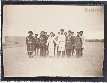  Paul Nadar (1856-1939) 
Voyage au Turkestan. Août-Novembre 1890. 
Boukhara. 
L’émir...