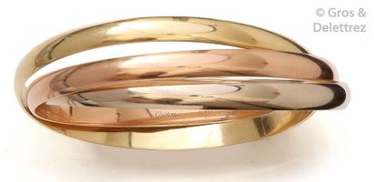 CARTIER «?Trinity?» - Bracelet trois anneaux en or de trois couleurs. Signé Cartier...