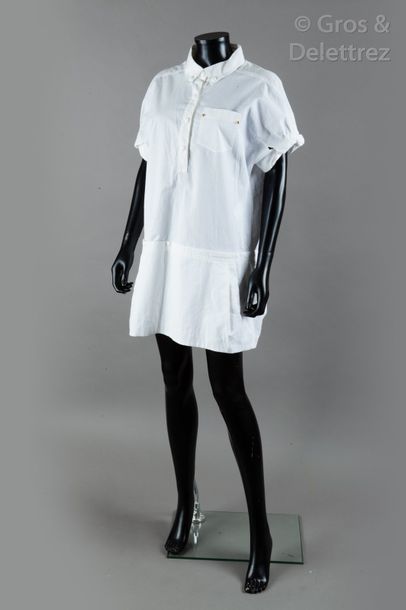 Louis VUITTON par Marc Jacobs - Collection Printemps/Eté 2012 Tunique en coton blanc,...