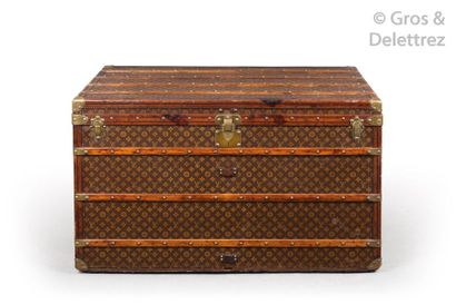 Louis VUITTON Rue Scribe n°300567, serrure n°021241- revendeur John Wanamaker New-York...