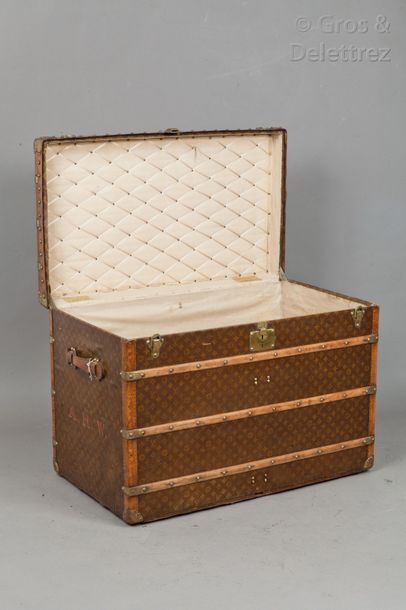 Louis VUITTON Rue Scribe n°300797 serrure n°028759- revendeur John Wanamaker New-York...