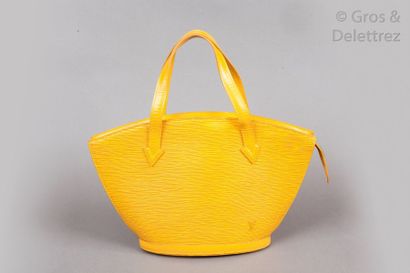 LOUIS VUITTON Sac «Saint Jacques» PM 23cm en cuir épi jaune Tassil, fermeture éclair,...