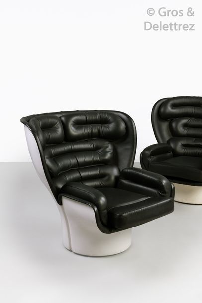 Joe COLOMBO (1930-1971) Suite de deux fauteuils «?Elda?» à coque moulée en polyester...