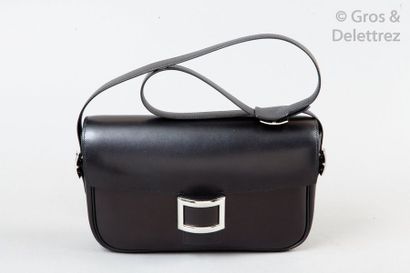 HERMÈS Paris made in France *Sac «?Martine?» 25cm, fermeture languette à rabat sur...