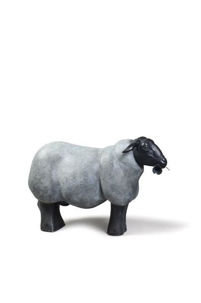 Florence JACQUESSON (née en 1962) «Mouton au coquelicot» Sculpture en bronze à patines...