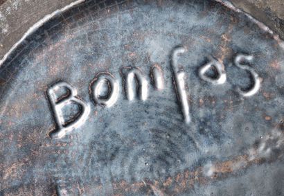 PAUL BONIFAS (1893-1967) Vase boule sur talon en céramique émaillée noire Signé H:...