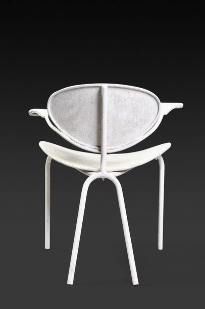 Mathieu MATÉGOT (1910-2001) Rare suite de quatre fauteuils modèle «Nagasaki» en tôle...