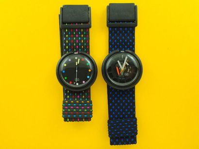 null SWATCH, lot de 2 montres comprenant les modèles suivants :

-Rush Hour (pop...