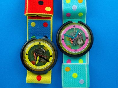 null SWATCH, lot de 3 montres comprenant les modèles suivants :

-Rainbow dots référence...