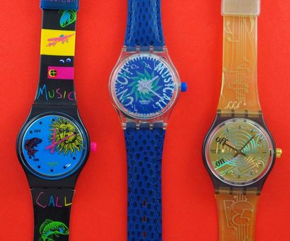 null SWATCH, lot de 3 montres alarme comprenant les modèles suivants :

-Europe en...