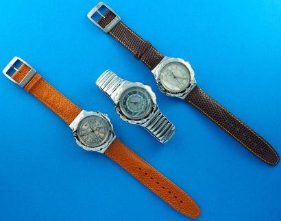 null SWATCH, lot de 3 montres comprenant les modèles suivants :

-Sealight référence...