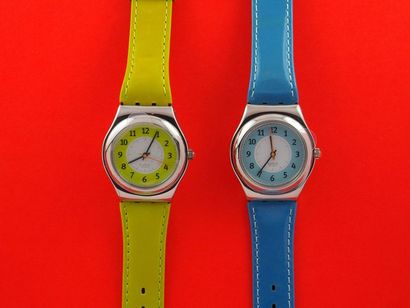 null SWATCH, lot de 2 montres comprenant les modèles suivants :

-Pistacchio référence...