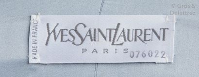 Yves SAINT LAURENT Haute Couture n°076022 circa 1990 Tailleur pantalon en lainage...