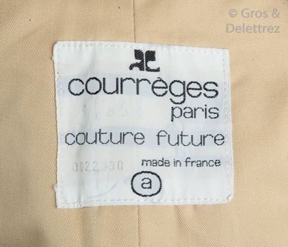 COURREGES Paris couture future n°0032993/0022330 Ensemble en velours côtelé tabac...