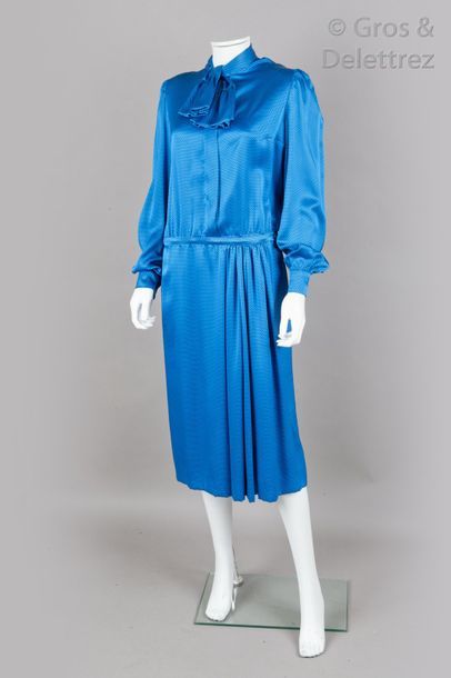LANVIN Haute Couture n°1337/CB - 1351/CB Lot composé de deux robes chemise, l’une...