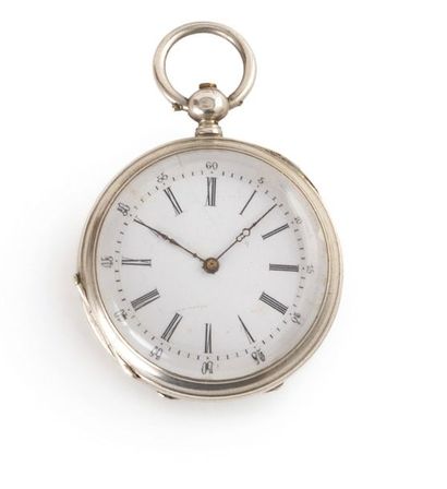 null MONTRE DE GOUSSET, boitier argent, couvercle guilloché, le cadran émaillé présente...