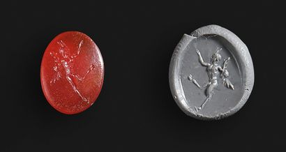 null Intaille ovale gravée d’un faune dansant

Cornaline

Art romain 1er siècle

Dim...