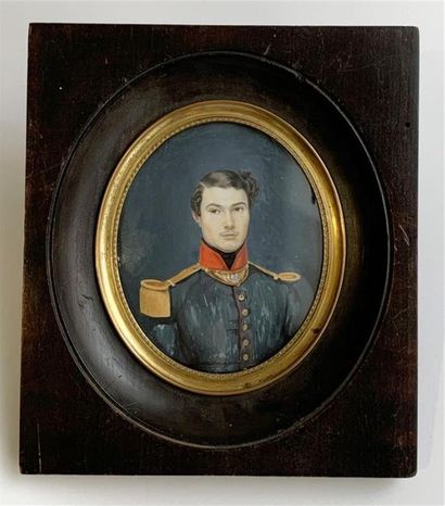 null Hyppolite FOURNIER, 1836
Autoportrait en buste, de face, en uniforme
Miniature...